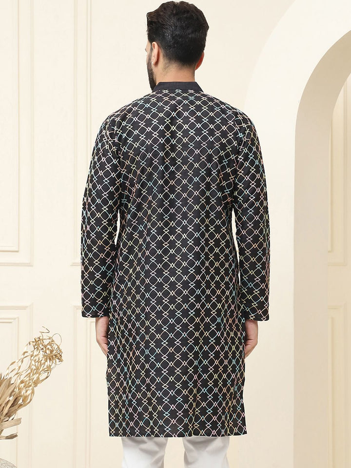 SOJANYA Embroidered Mandarin Collar Thread Work Cotton silk Kurta
