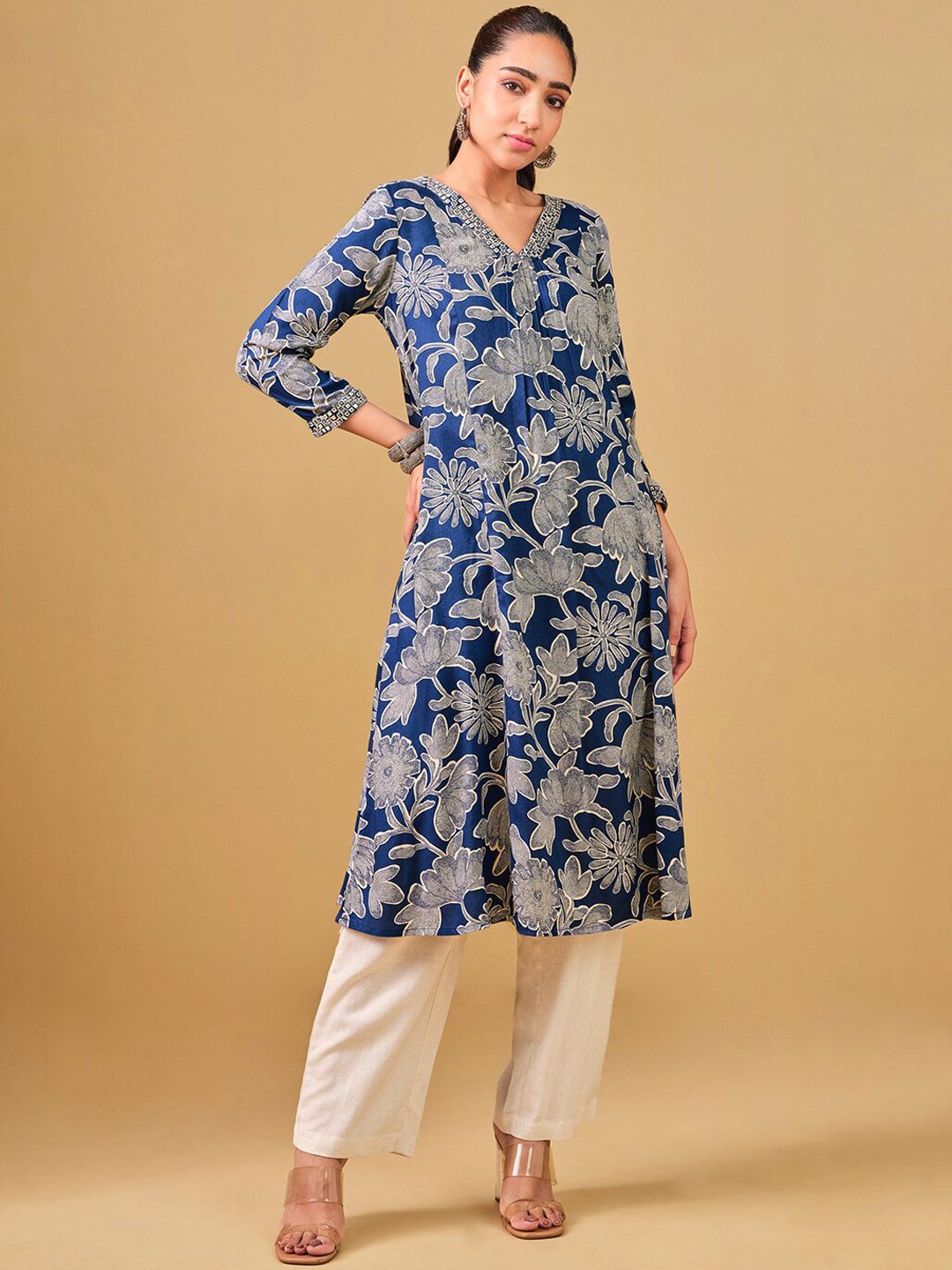 Global Desi Floral Printed V-Neck A-Line Kurta