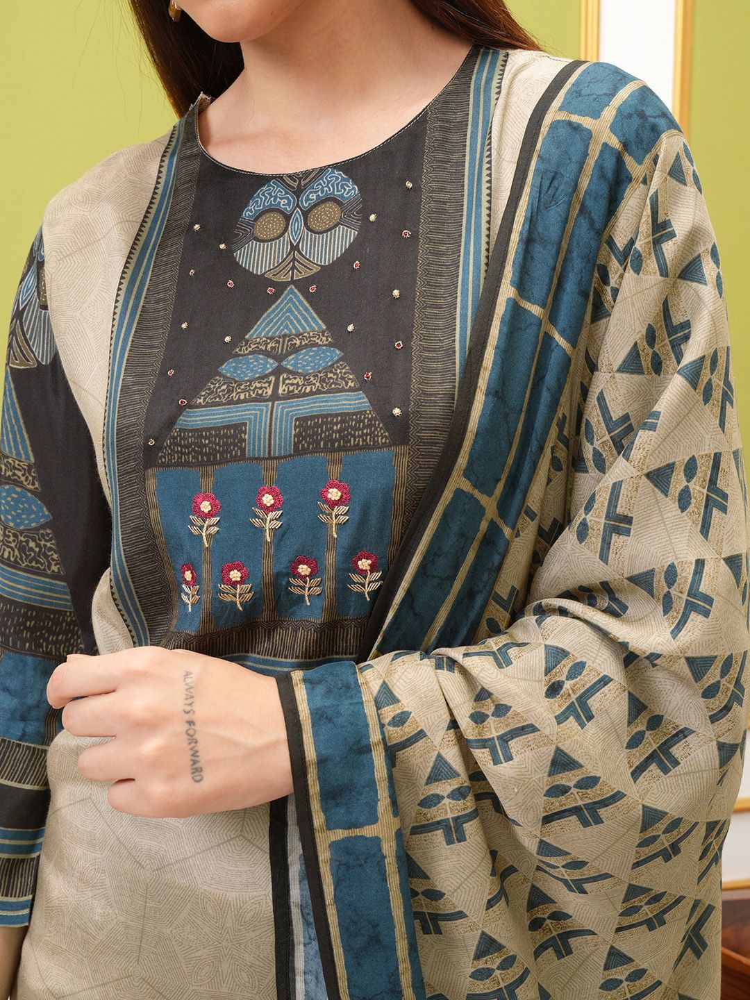 Vishudh Printed Regular Kurta with Trousers & With Dupatta