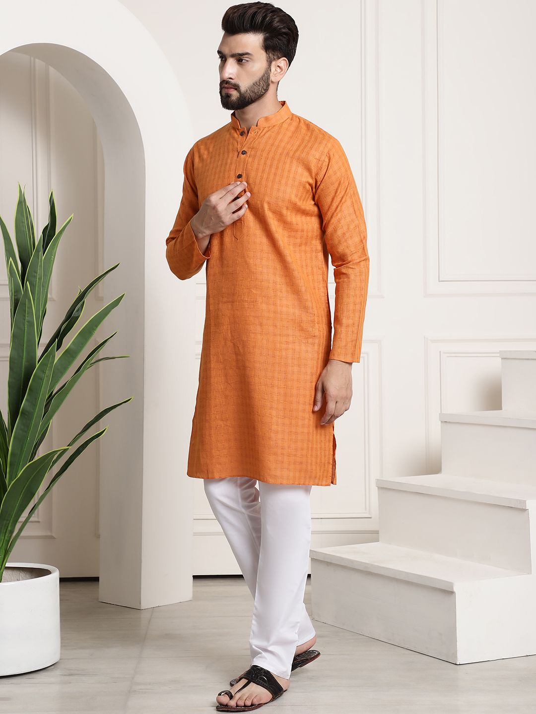SOJANYA Men Orange & White Woven Design Kurta with Churidar