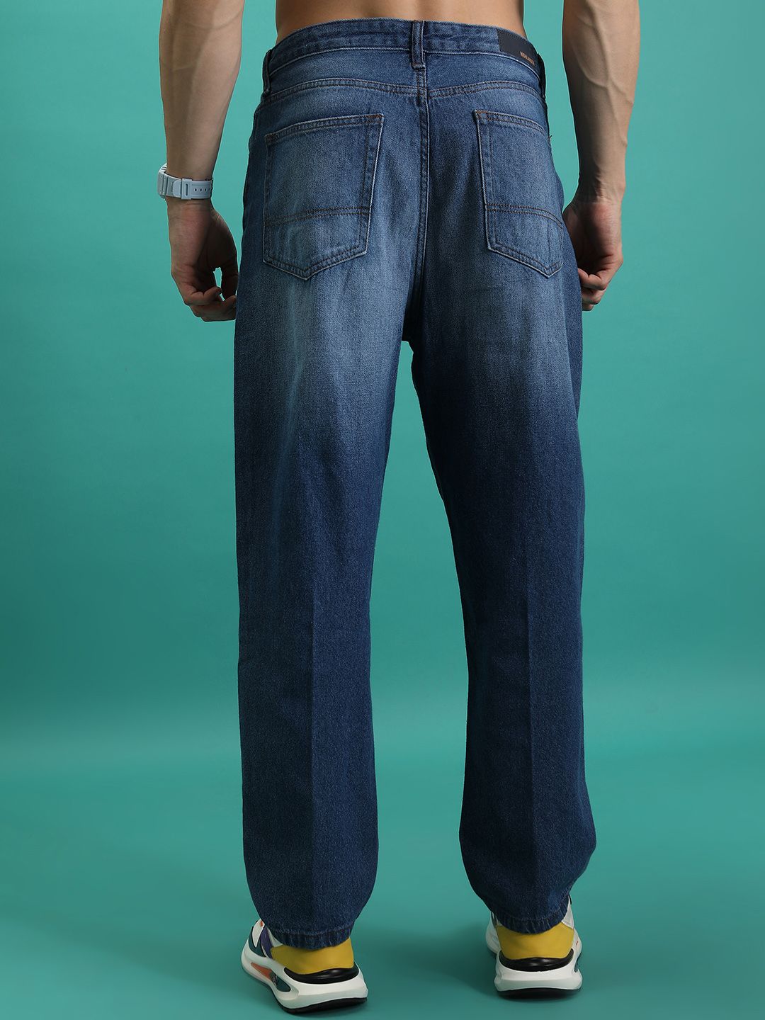 HIGHLANDER Men Loose Baggy Fit Clean Look Light Fade Cotton Jeans