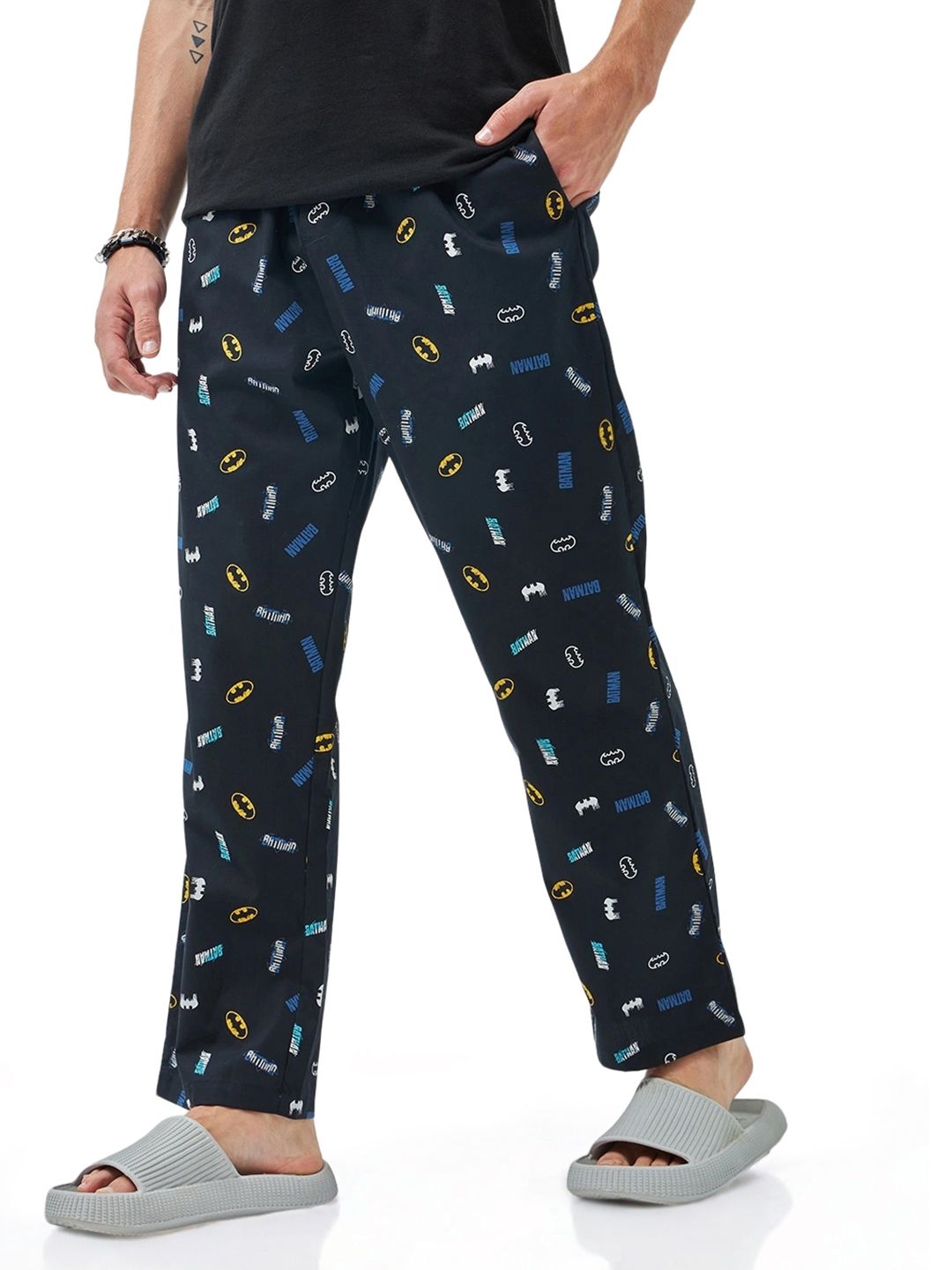 Bewakoof Men Printed Cotton Lounge Pants