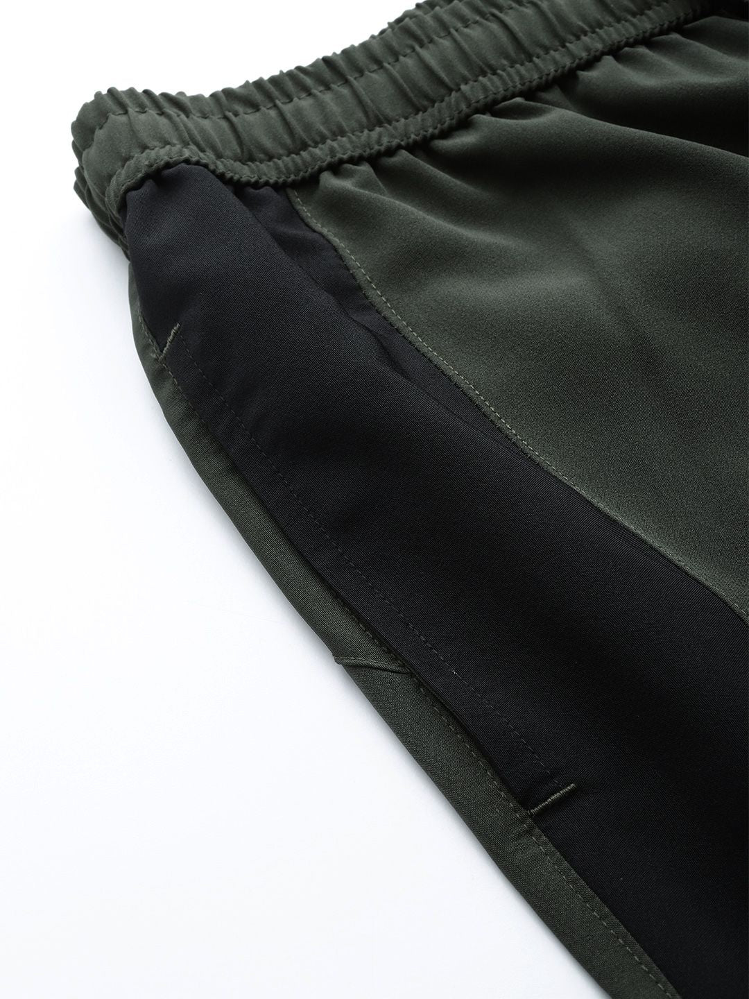HRX by Hrithik Roshan Men Colourblocked Shorts