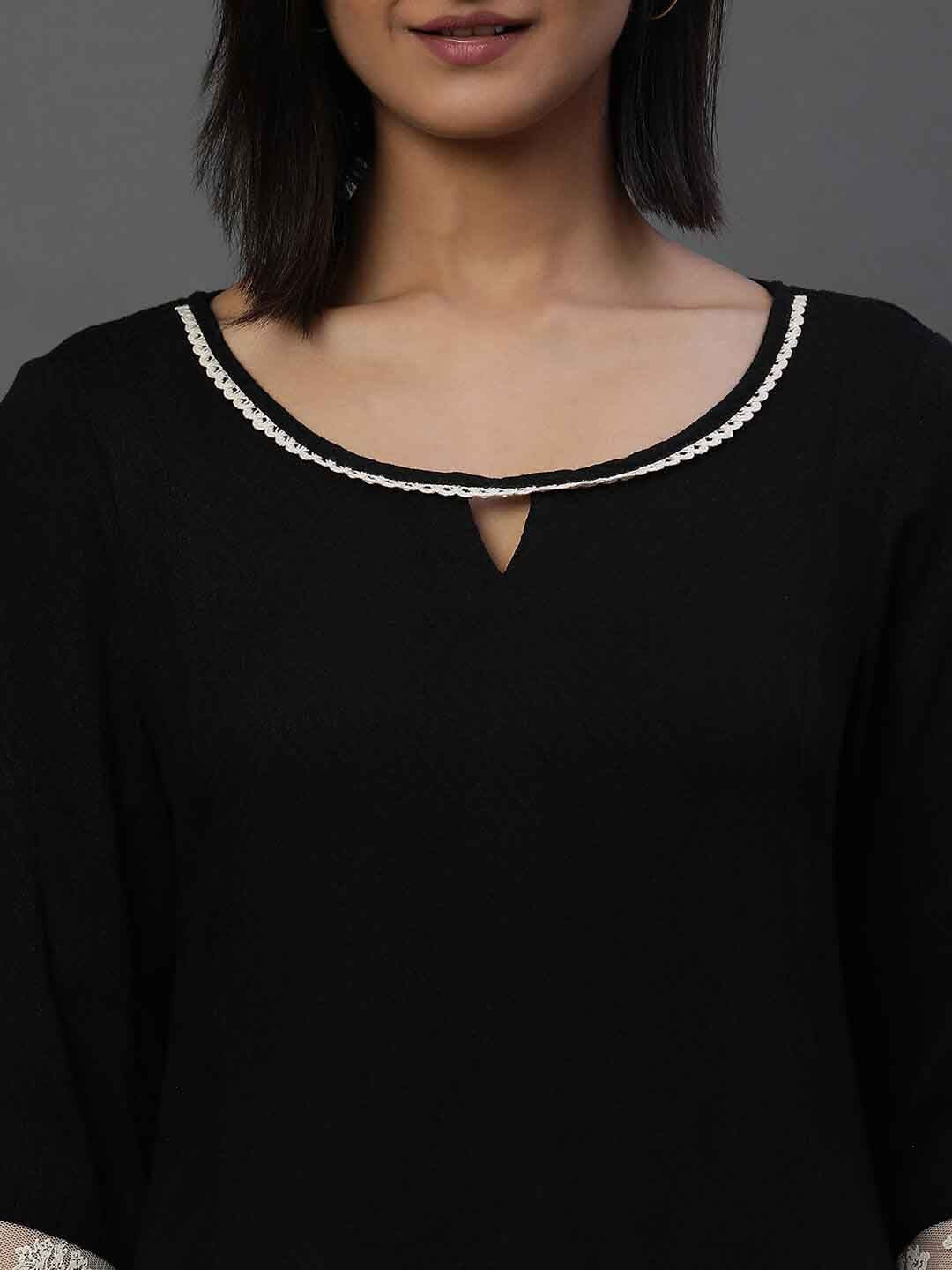 AURELIA Keyhole Neck A-Line Kurti