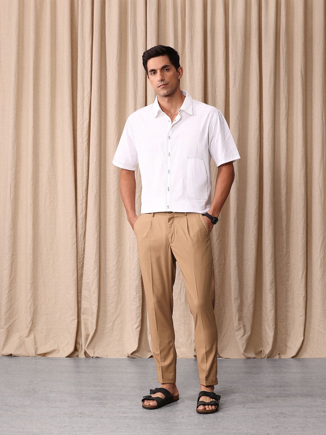 Mr Bowerbird Men Tailored Fit Vintage Pleated Trousers