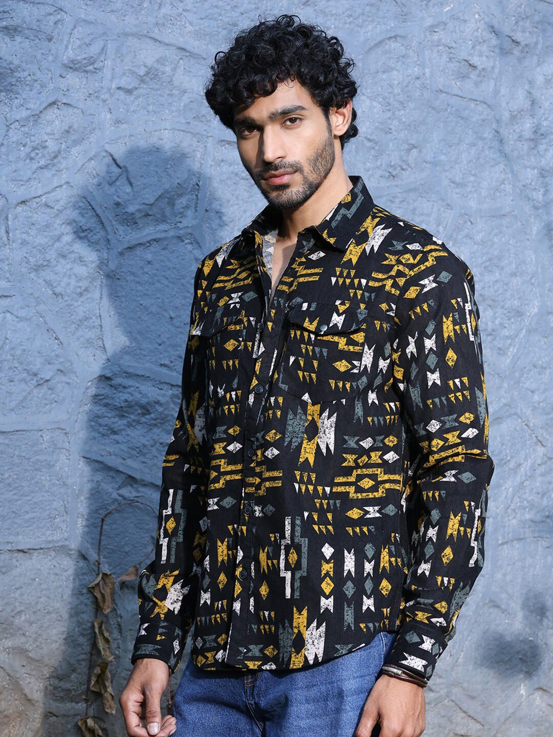 Thomas Scott Standard Slim Fit Abstract Printed Pure Cotton Corduroy Casual Shirt