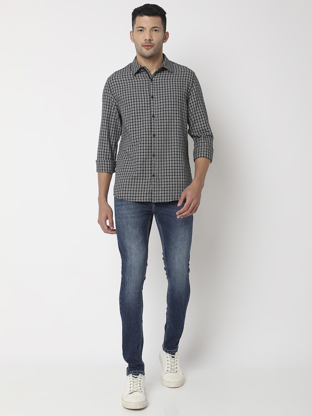 SPYKAR Pure Cotton Slim Fit Checked Casual Shirt