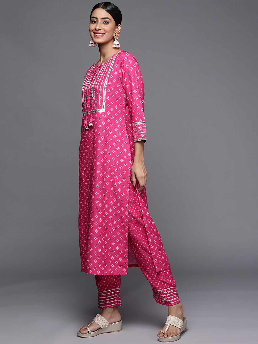 Varanga Women Pink Bandhani Printed Kurta with Trousers & With Dupatta
