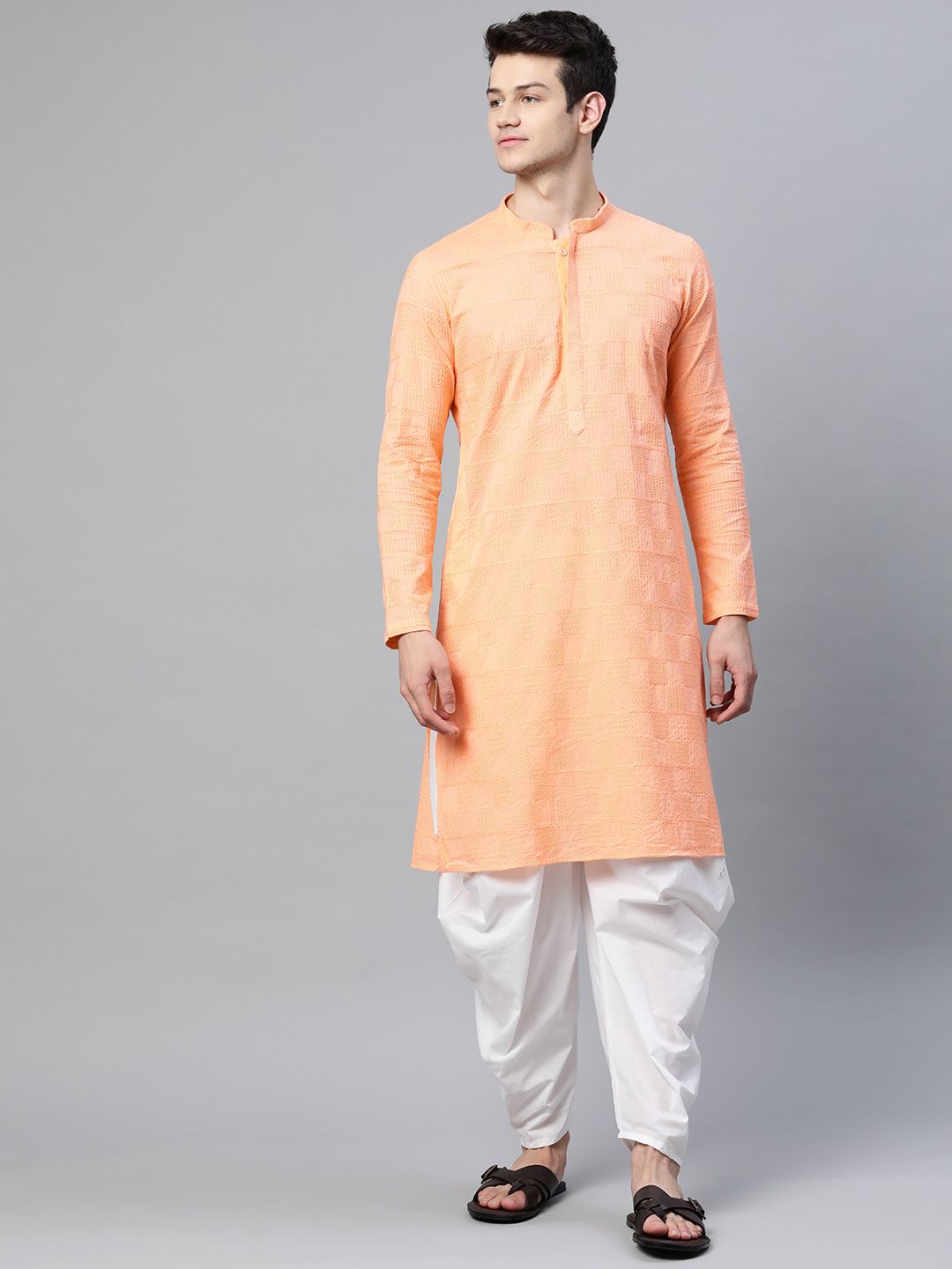See Designs Men Peach-Coloured Ethnic Motifs Chikankari Embroidered Straight Kurta