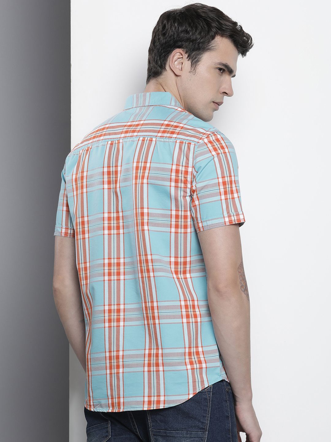 The Indian Garage Co Slim Fit Opaque Checked Casual Shirt