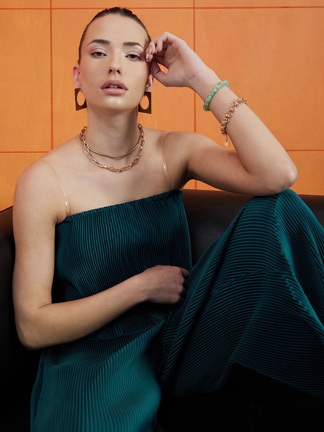 STREET 9 Off Shoulder Crop Top & Mid-Rise Seluar