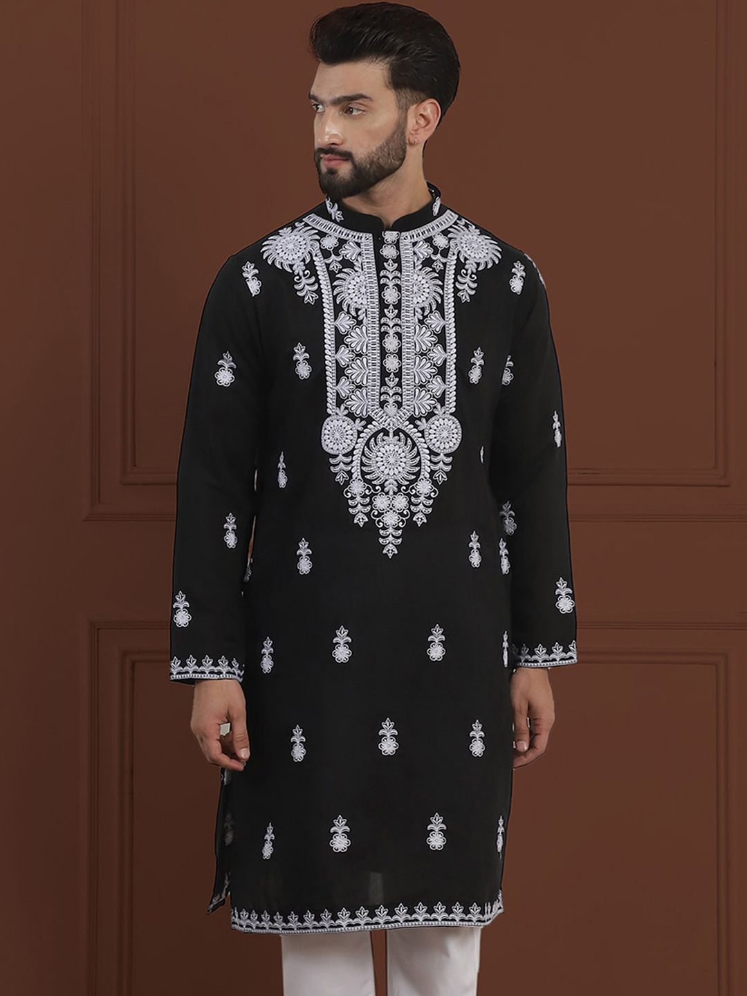 SOJANYA LUXE Ethnic Motifs Embroidered Thread Work Mandarin Collar Pure Cotton Kurta