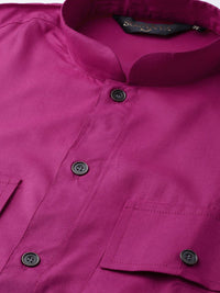 SOJANYA Men Magenta Solid Straight Kurta