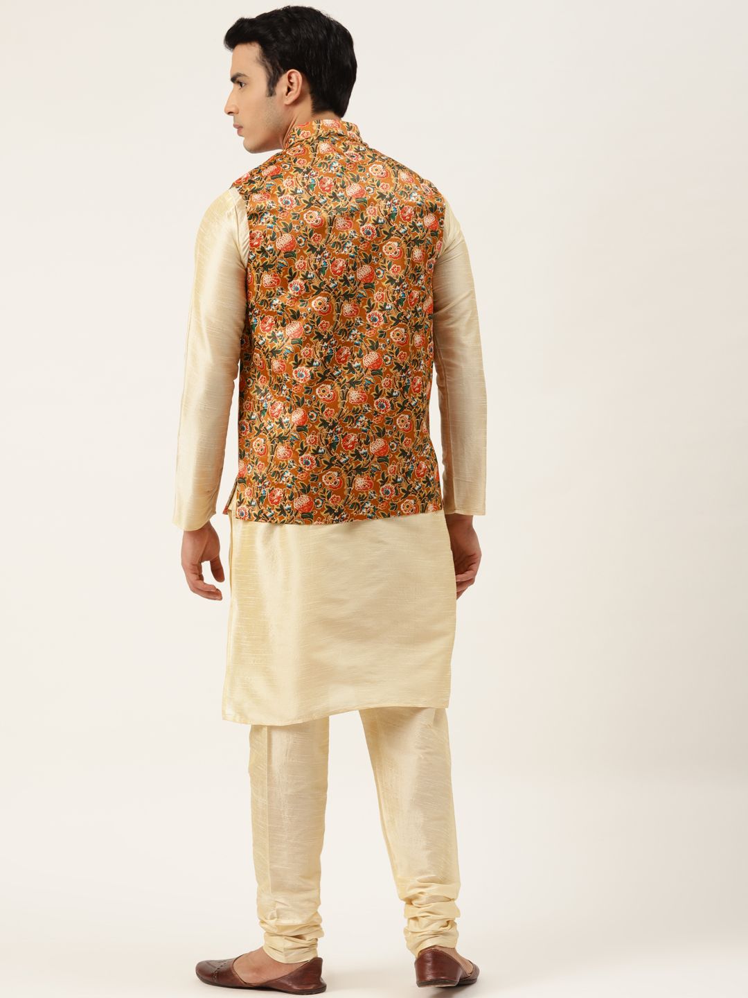 SOJANYA Men Beige & Rust Brown Kurta with Churidar