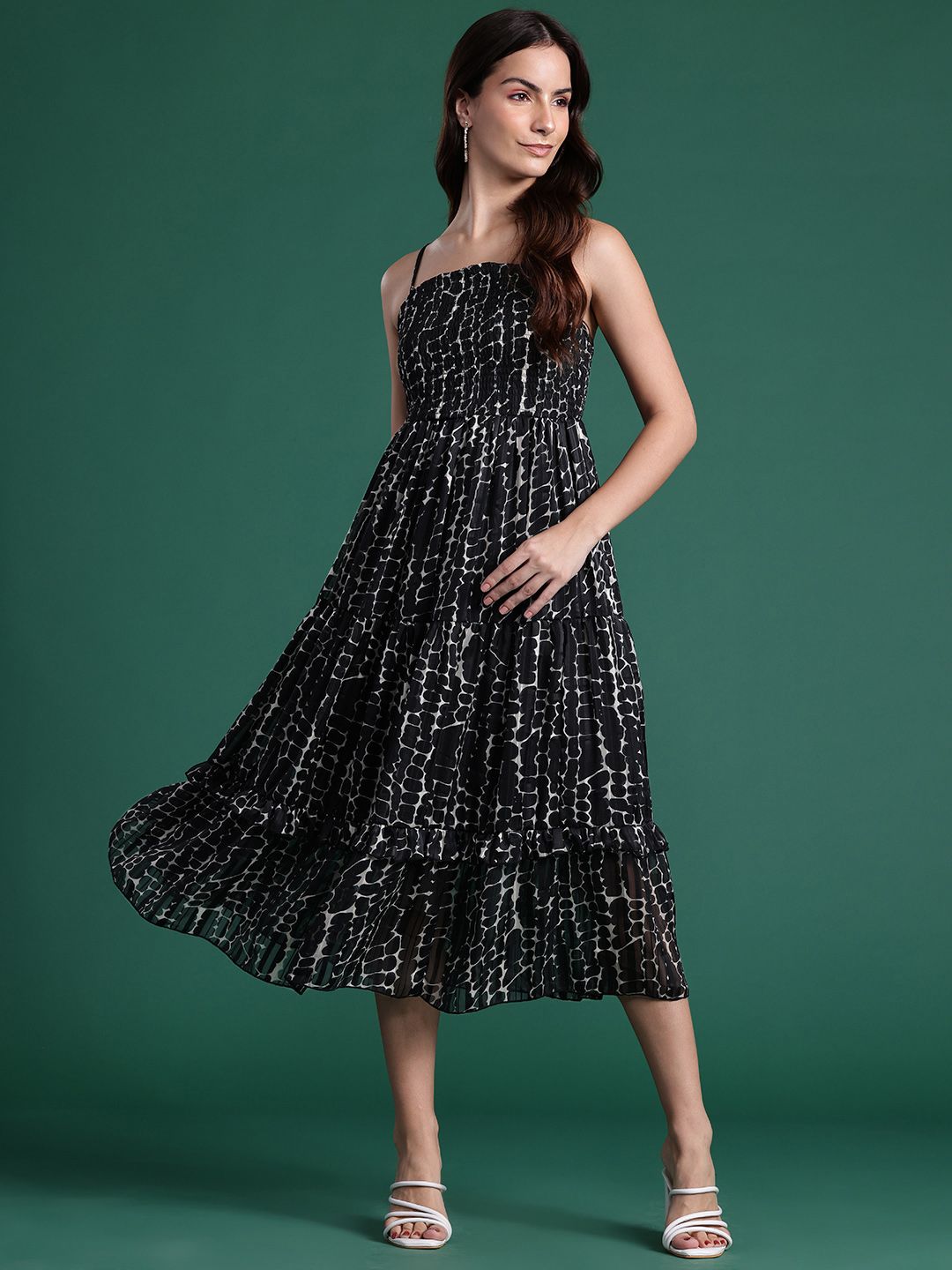 DressBerry Printed Tiered A-Line Midi Dress
