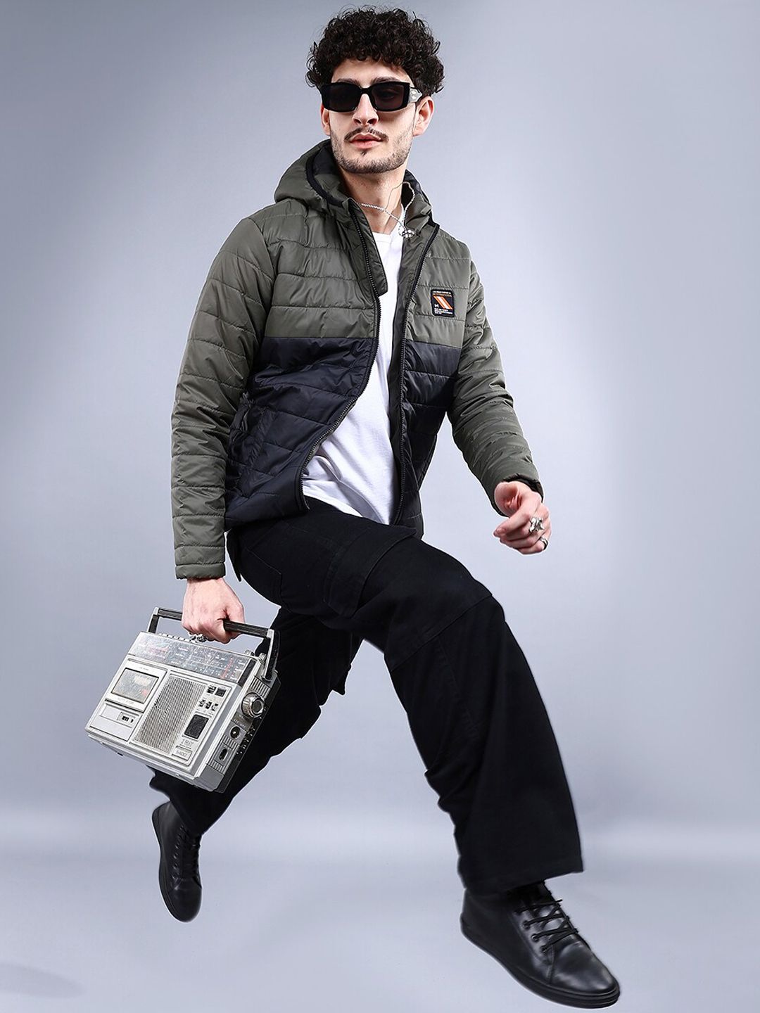 The Indian Garage Co Men Colourblock Regular Fit Hooded Puffer Jacket