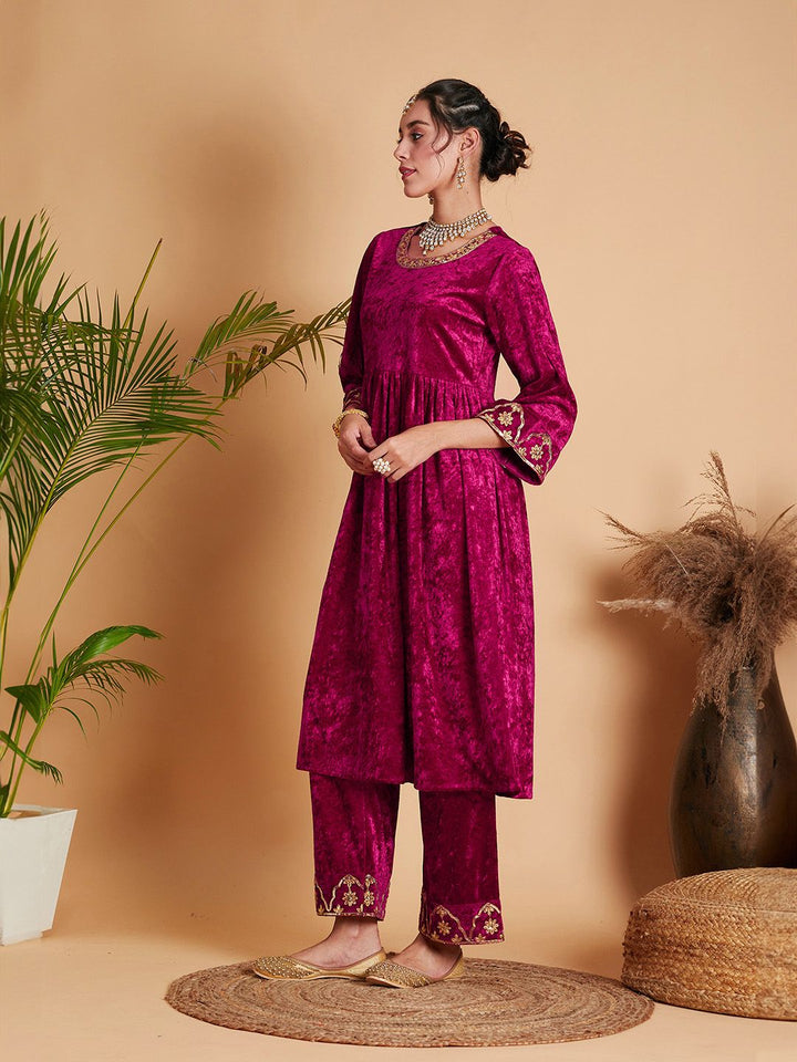 Shae by SASSAFRAS Women Fuchsia Empire Gotta Patti Velvet Kurta with Palazzos