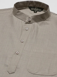 SOJANYA Men Grey Solid Kurta