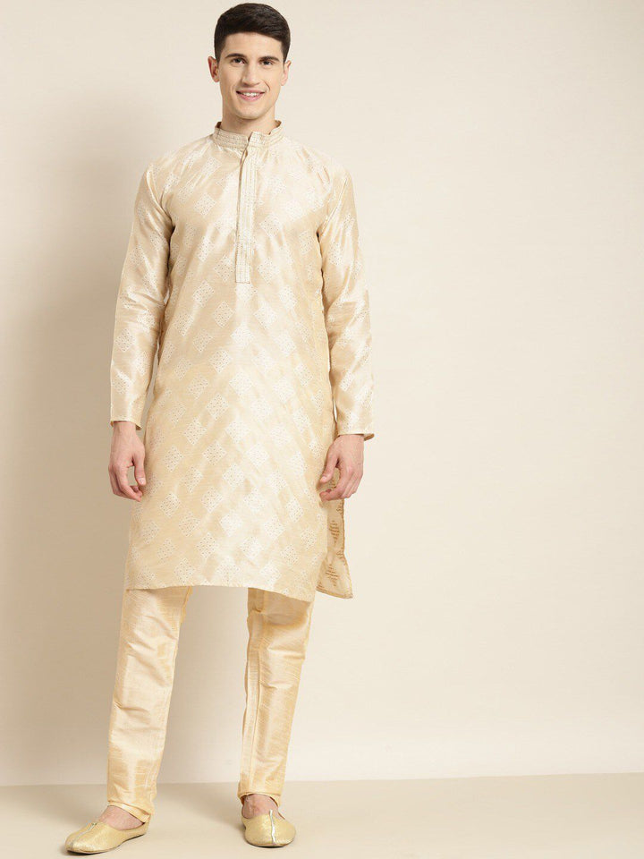 SOJANYA Ethnic Motifs Woven Design Thread Work Kurta
