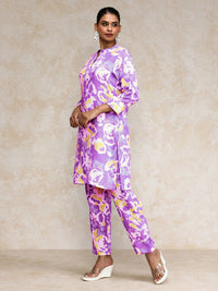 Varanga Women Floral Printed Regular Kurti with Trousers