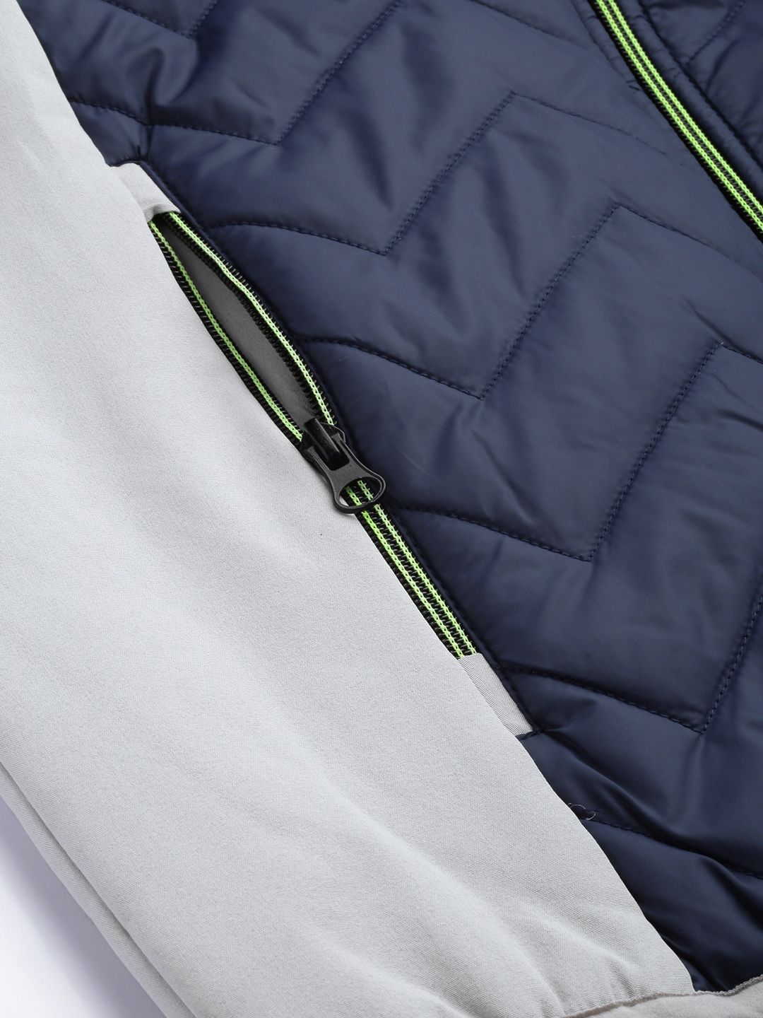 The Indian Garage Co Men Colourblock Zip-Front Bomber Jacket