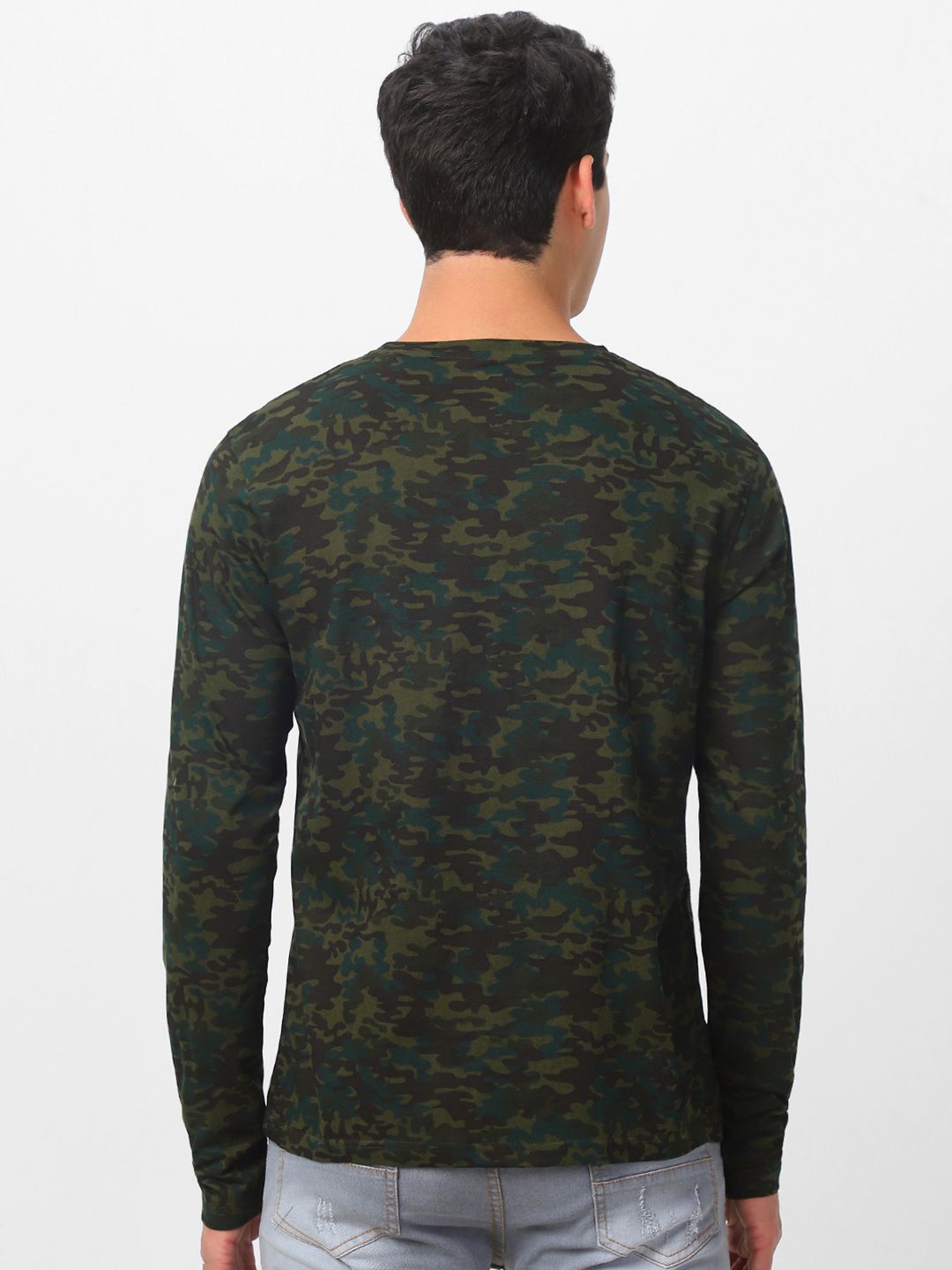 Urbano Fashion Men Olive Green Camouflage Printed Pure Cotton Slim Fit T-shirt