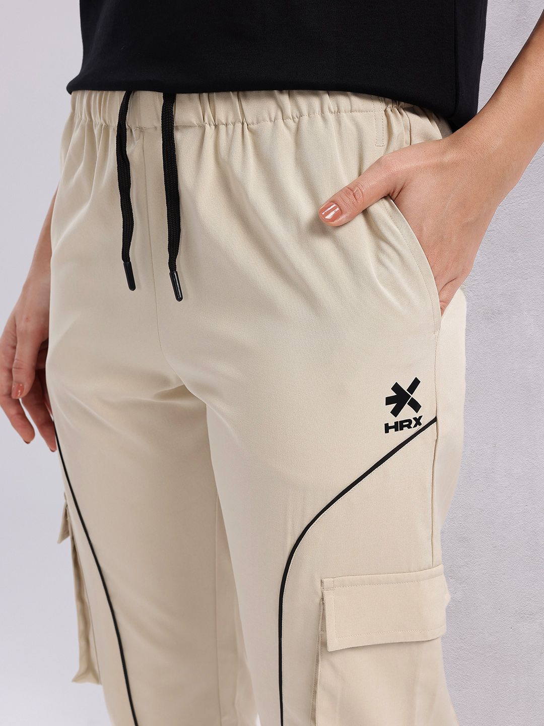 HRX by Hrithik Roshan Women Taping Detail Lifestyle Cargos