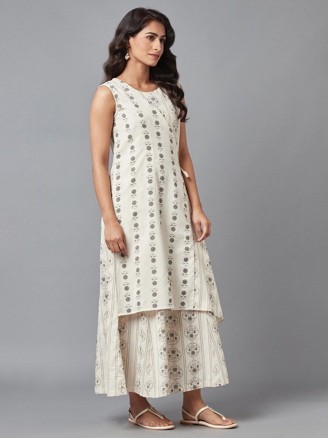 W Off-White & Grey Ethnic Motifs Printed Layered Basic Jumpsuit