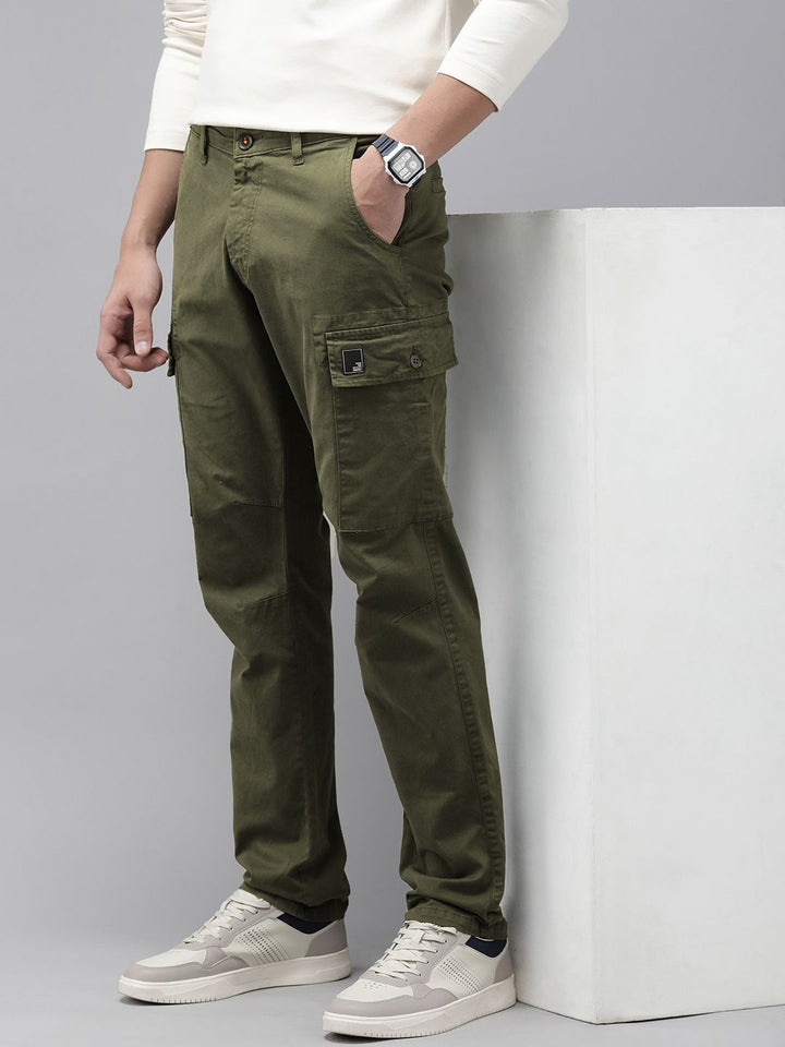SPYKAR Men Regular Fit Cargos Trousers