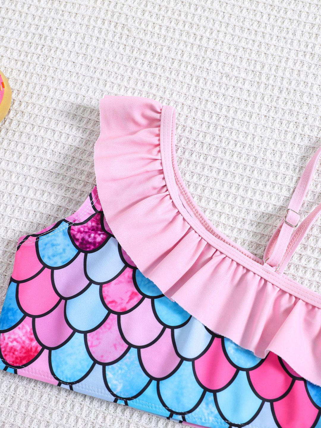 YK Girls Printed Sleeveless Swimset