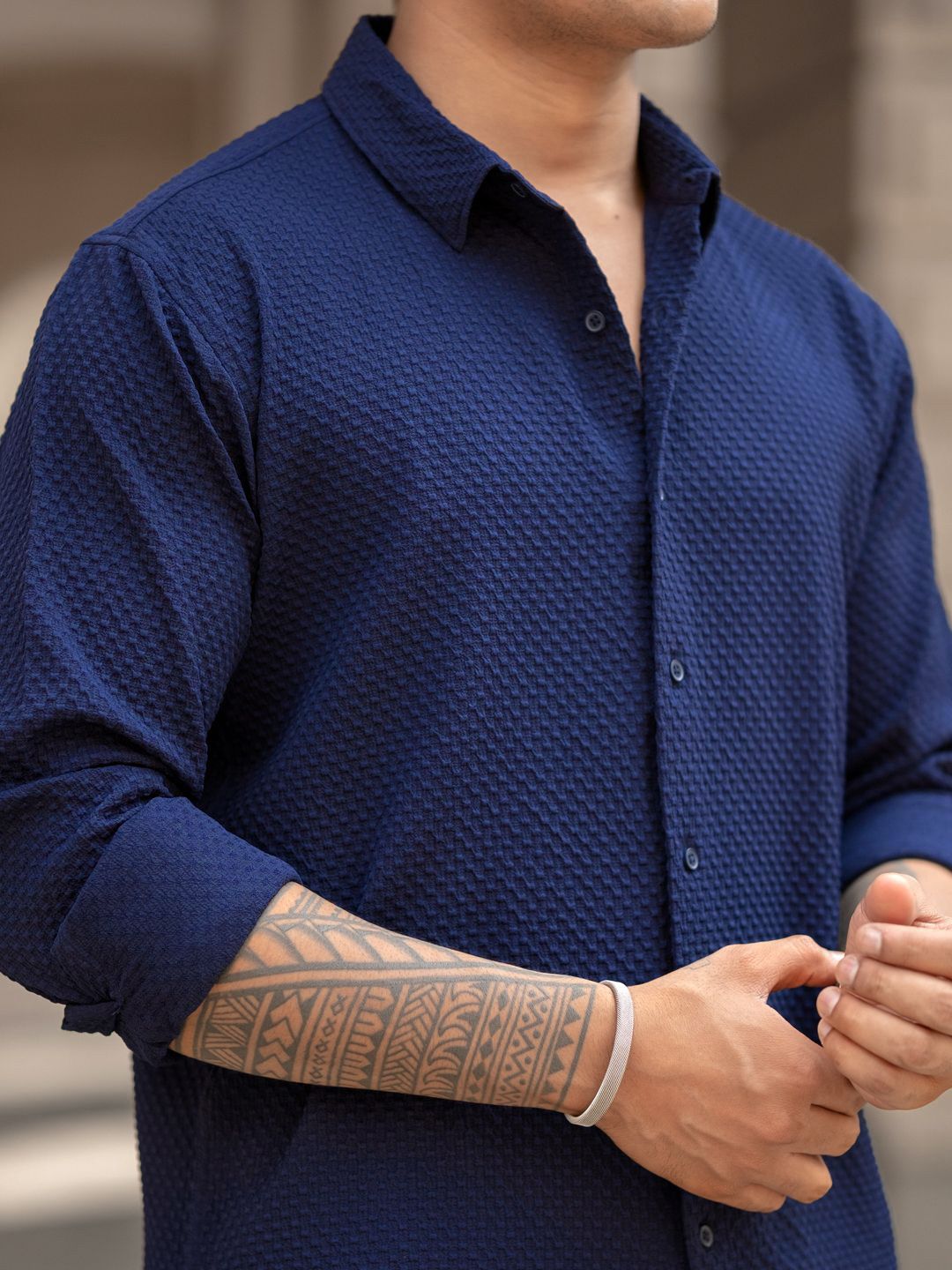 Powerlook Men Spread Collar Solid Casual Shirt