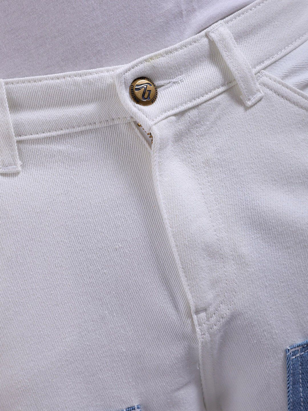The Indian Garage Co Men Relaxed Fit Clean Look Colourblocked Cargos Jeans