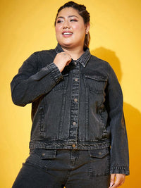 SASSAFRAS Curve Plus Size Washed Denim Jacket