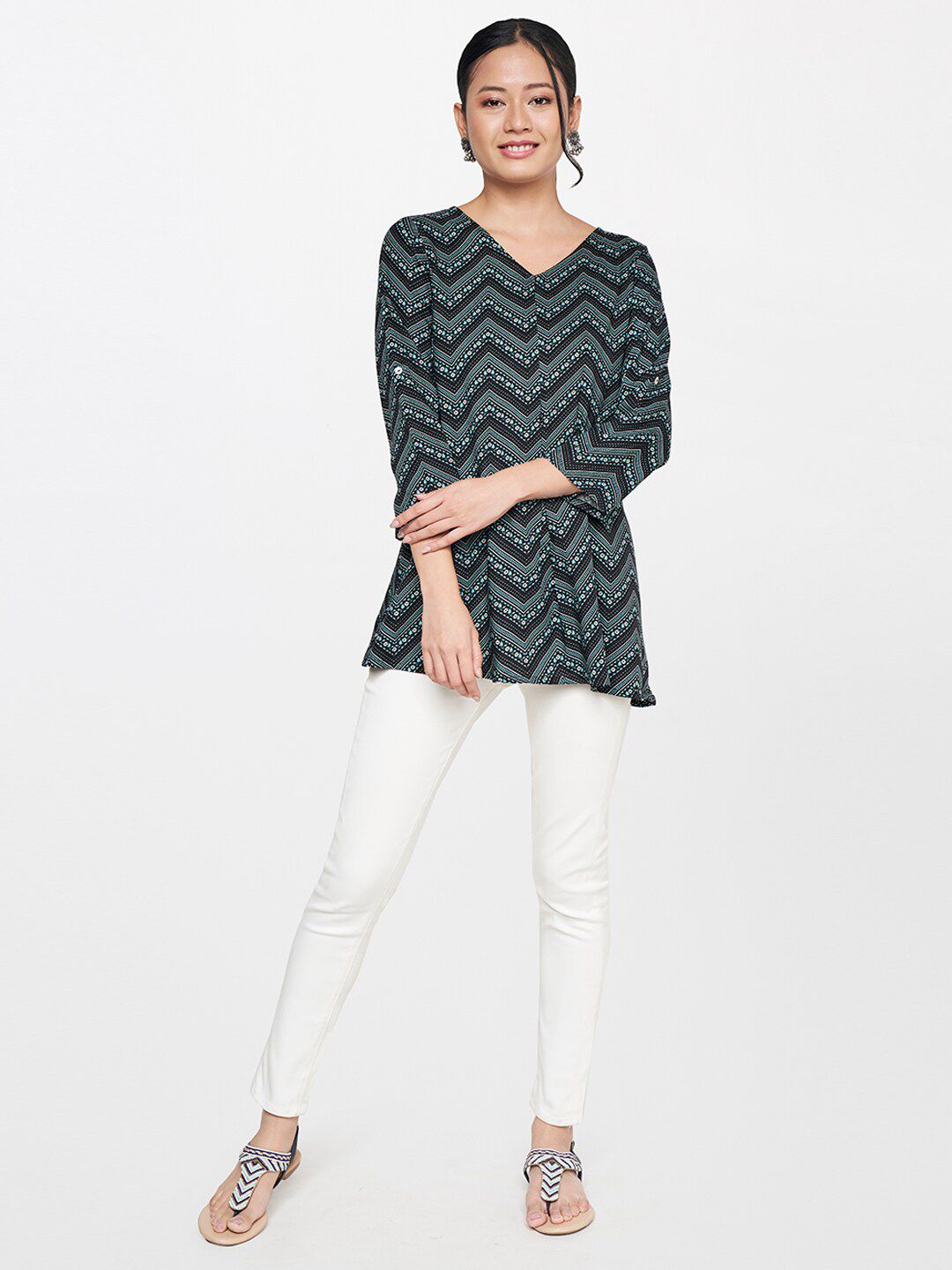 Global Desi Chevron Printed V-Neck Kurti