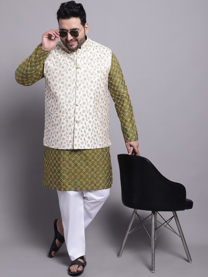 SOJANYA PLUS PLus Size Embroidered Regular Kurta with Pyjamas