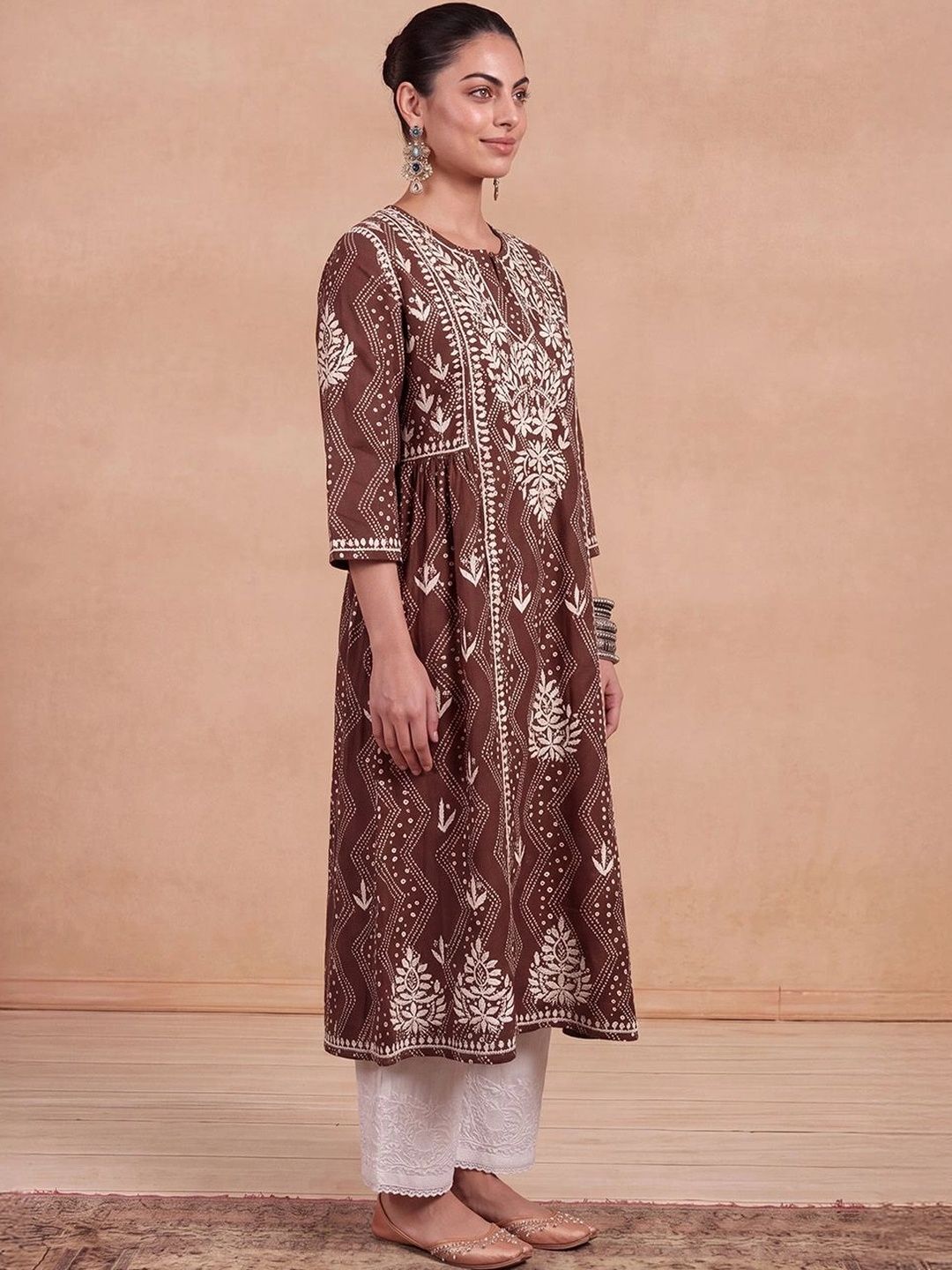 House of Chikankari Women Ethnic Motifs Embroidered Thread Work Kurta