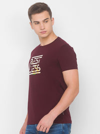 SPYKAR Men Red Typography Printed Applique Slim Fit T-shirt