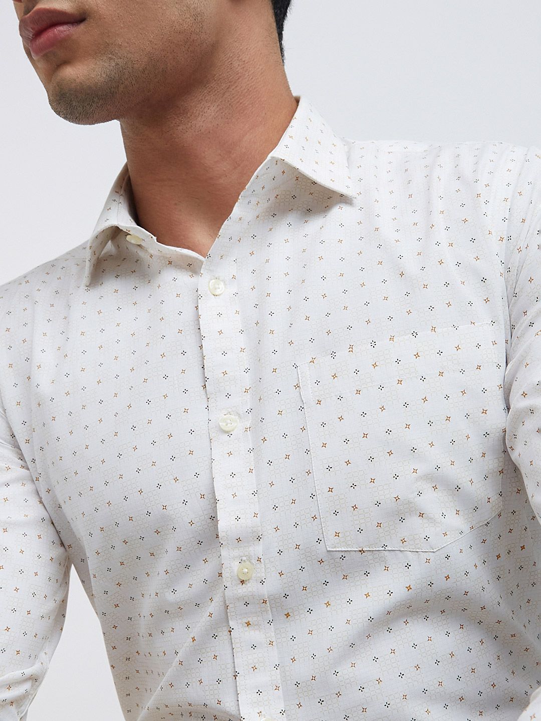 Park Avenue Slim Fit Geometric Printed Formal Shirt