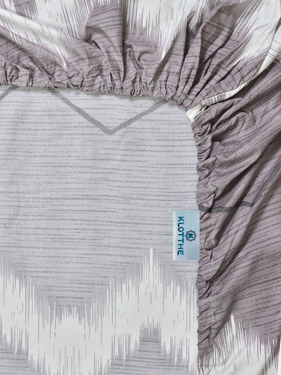 Moda Rapido X KLOTTHE Multicoloured Geometric 300 TC King Bedsheet with 2 Pillow Covers