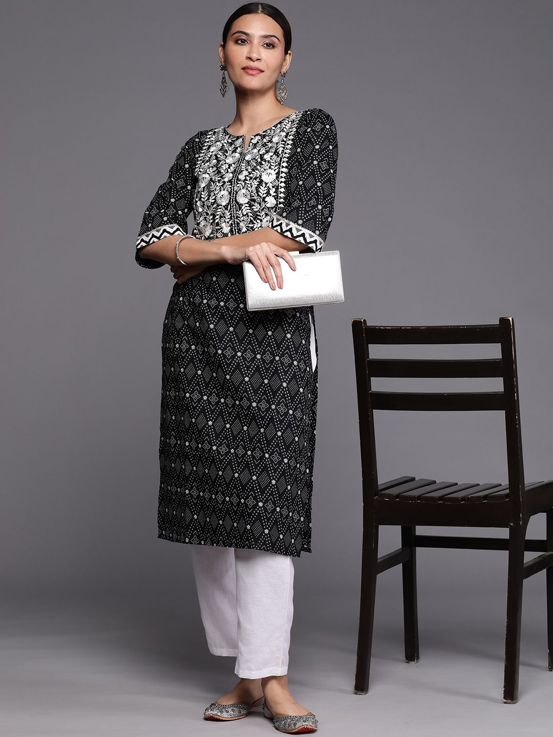 Libas Bandhani Yoke Design Thread Work Kurta