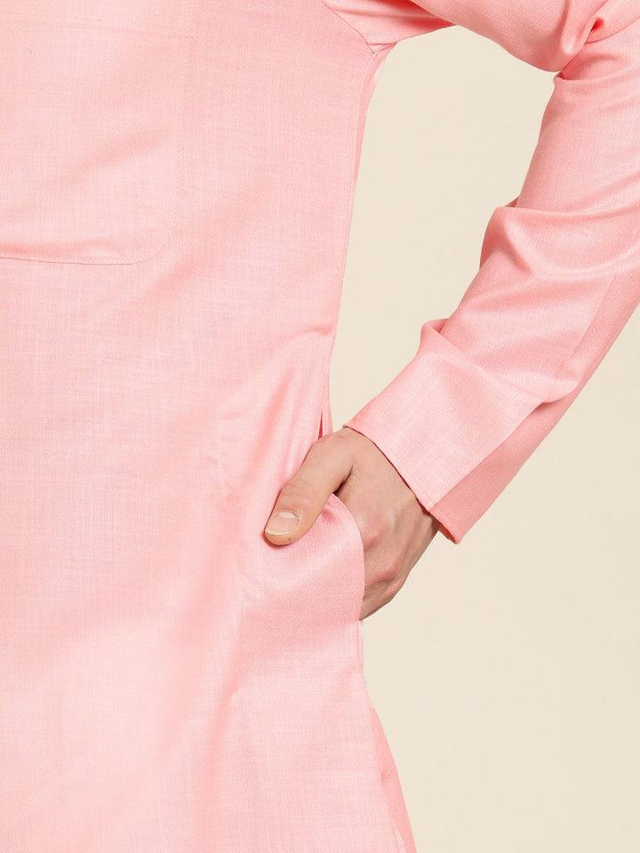 SOJANYA Men Pink Solid Kurta Straight