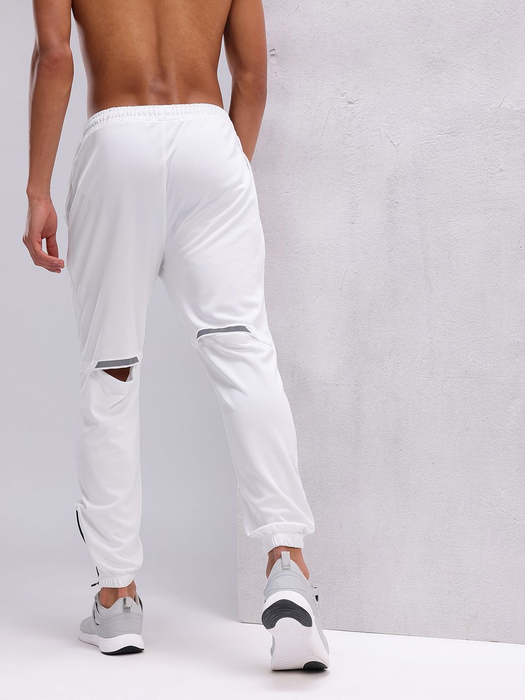 HRX by Hrithik Roshan Men Running Joggers