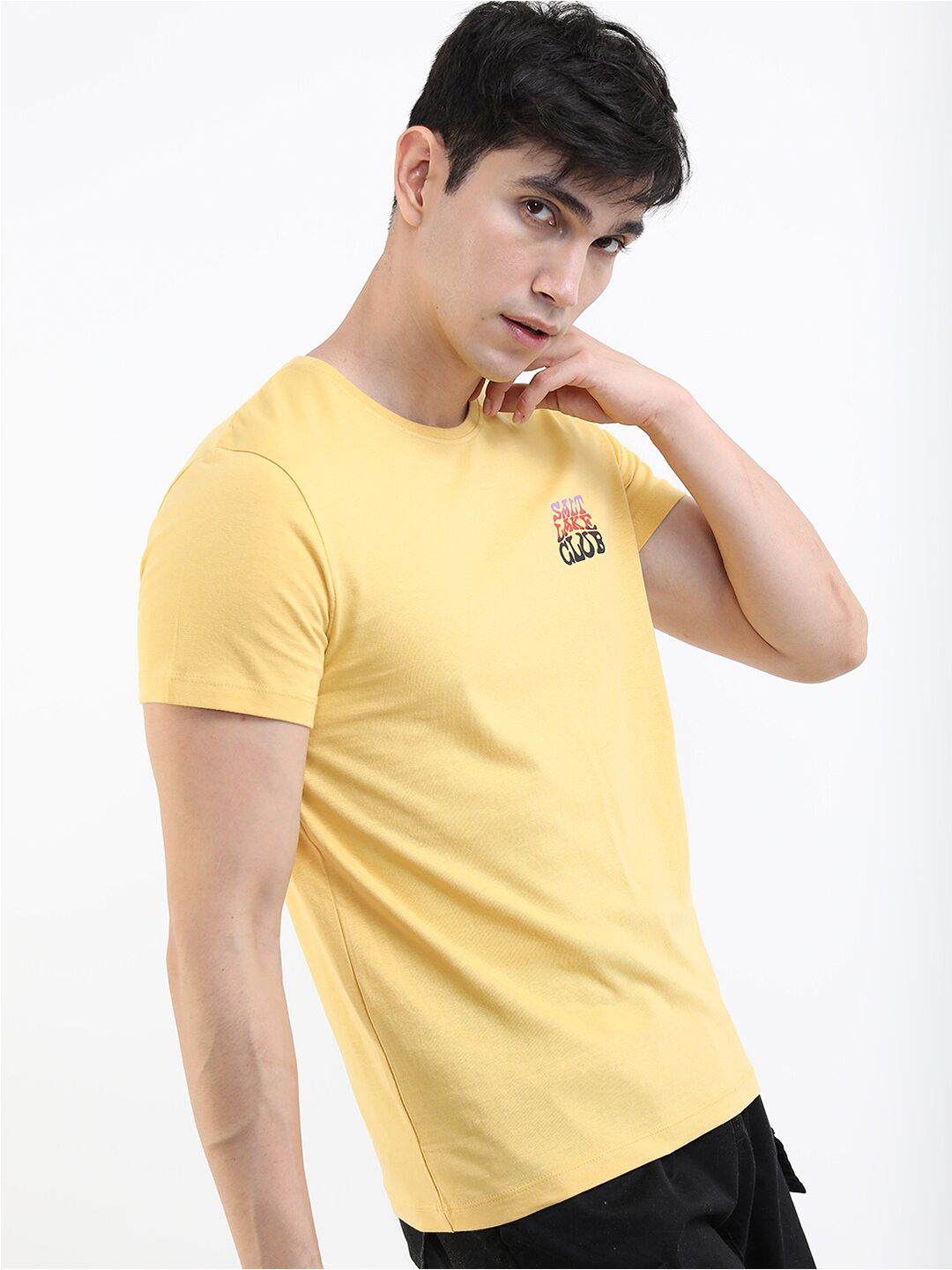HIGHLANDER Men Yellow Printed  Slim Fit T-shirt