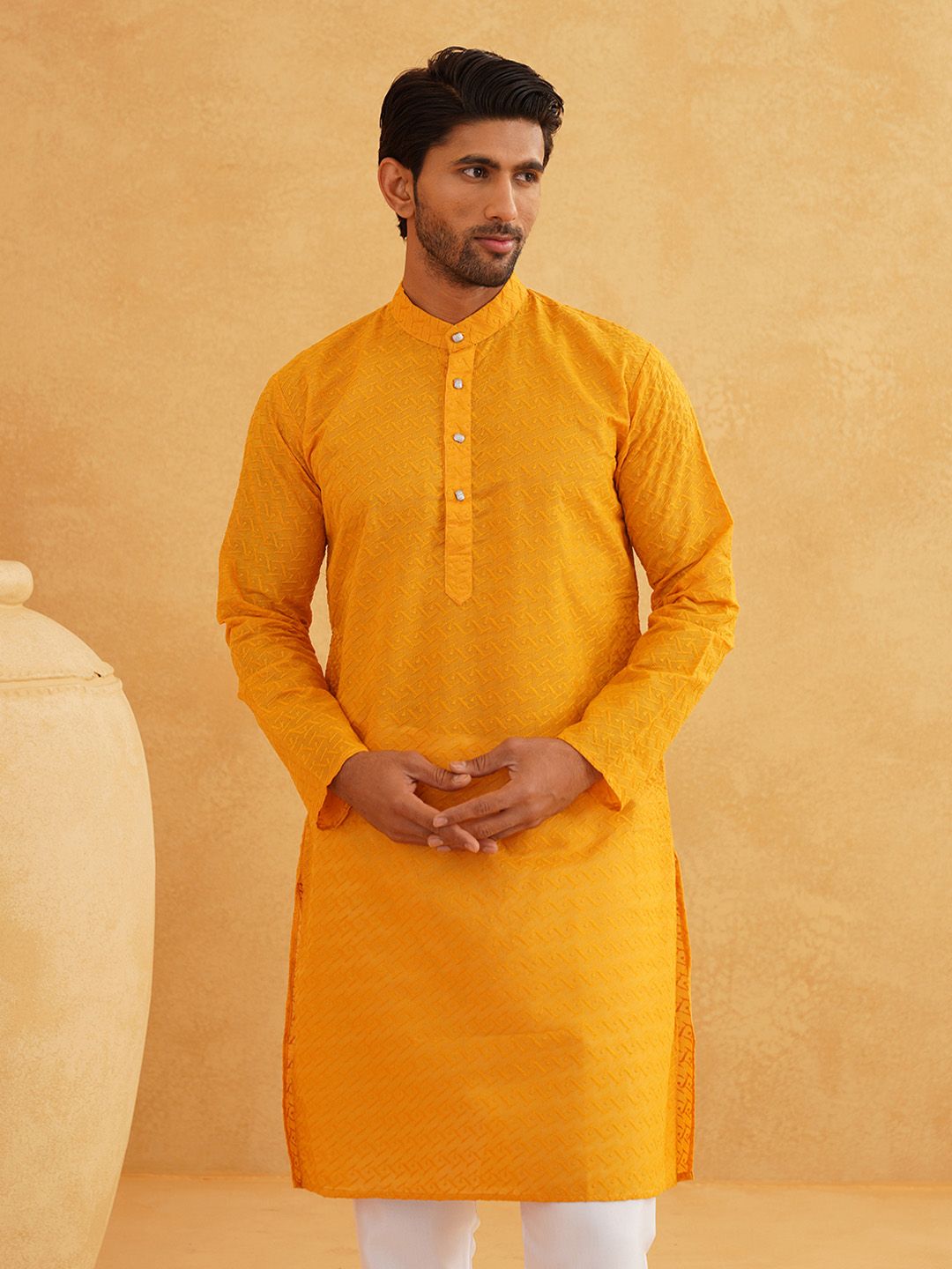 SOJANYA Ethnic Motif Embroidered Thread Work Cotton Straight Kurta