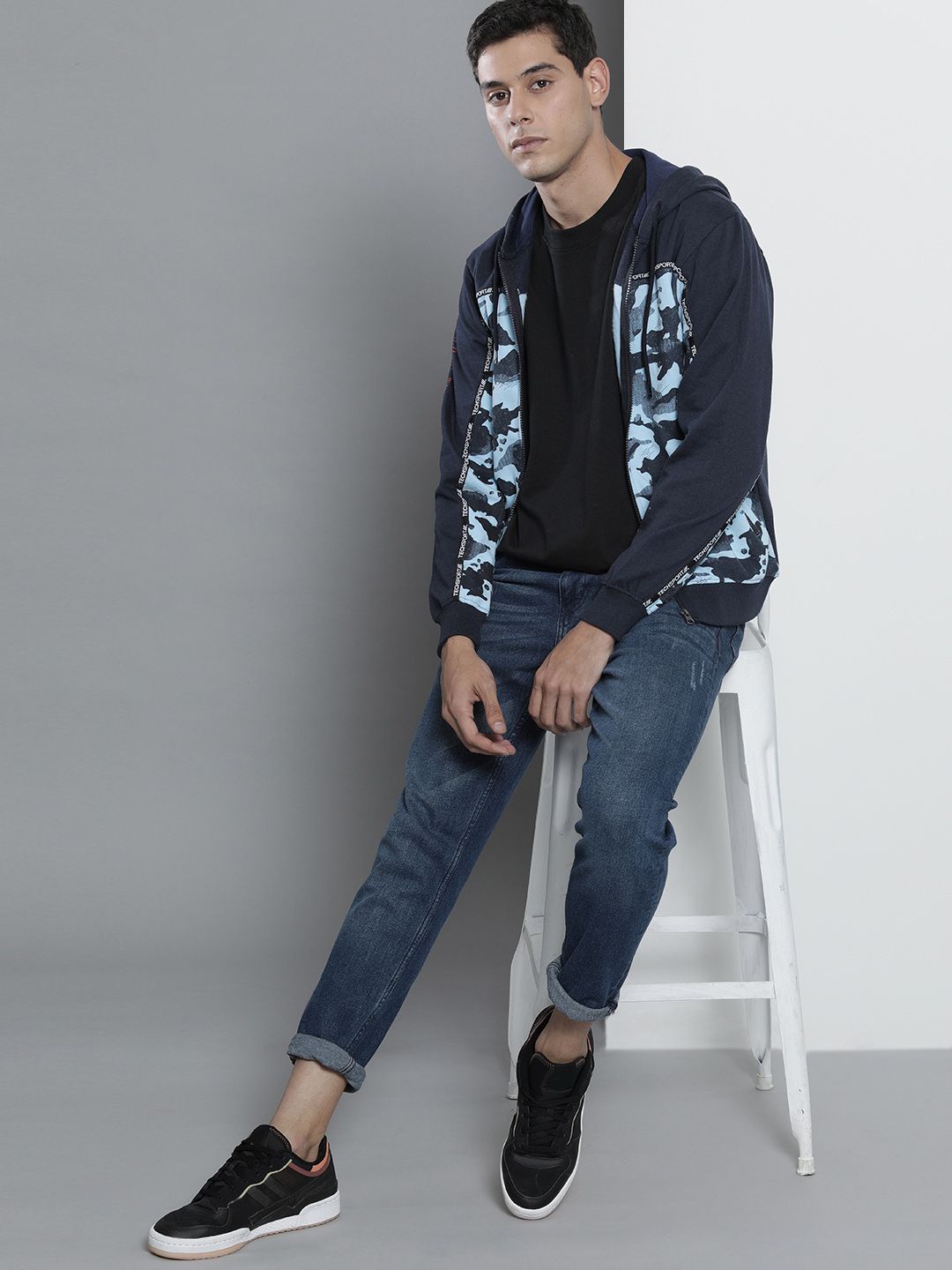 The Indian Garage Co Men Navy Blue Printed Hooded Sweatshirt