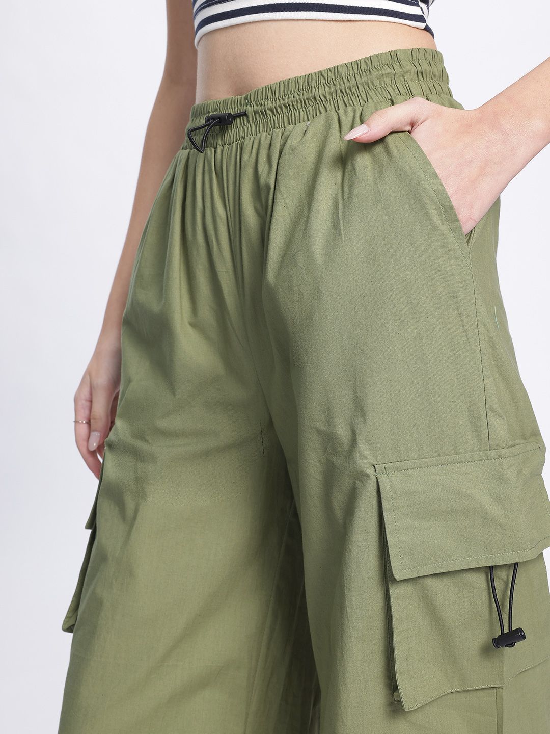 DressBerry Women Utility Chic Cargo Style Parachute Trousers