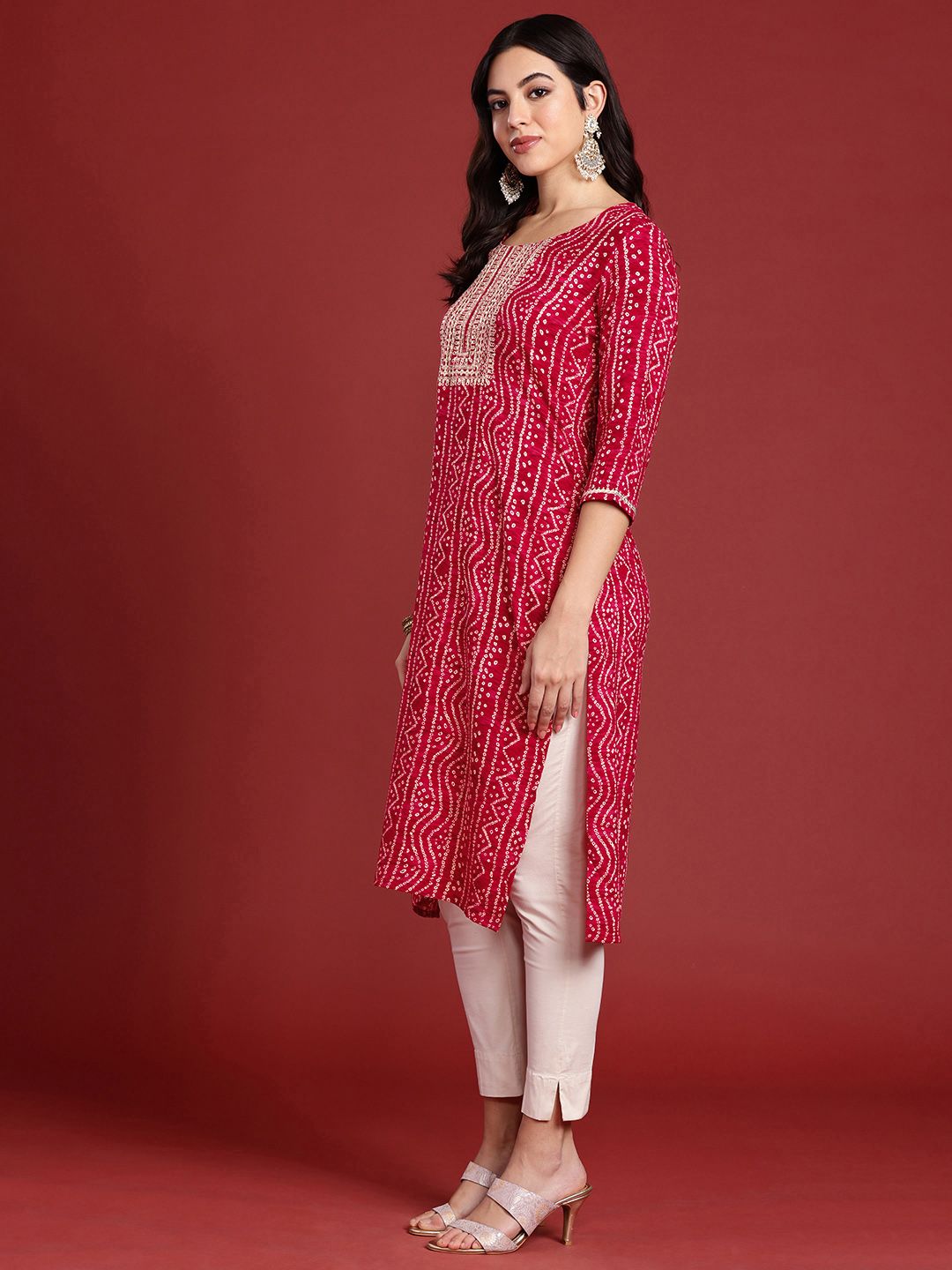 Anouk Wanita Bandhani Bercetak Thread Kerja kurta