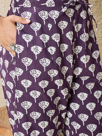Indo Era Floral Printed V-Neck Pure Cotton Straight Kurta With Trousers And Dupatta