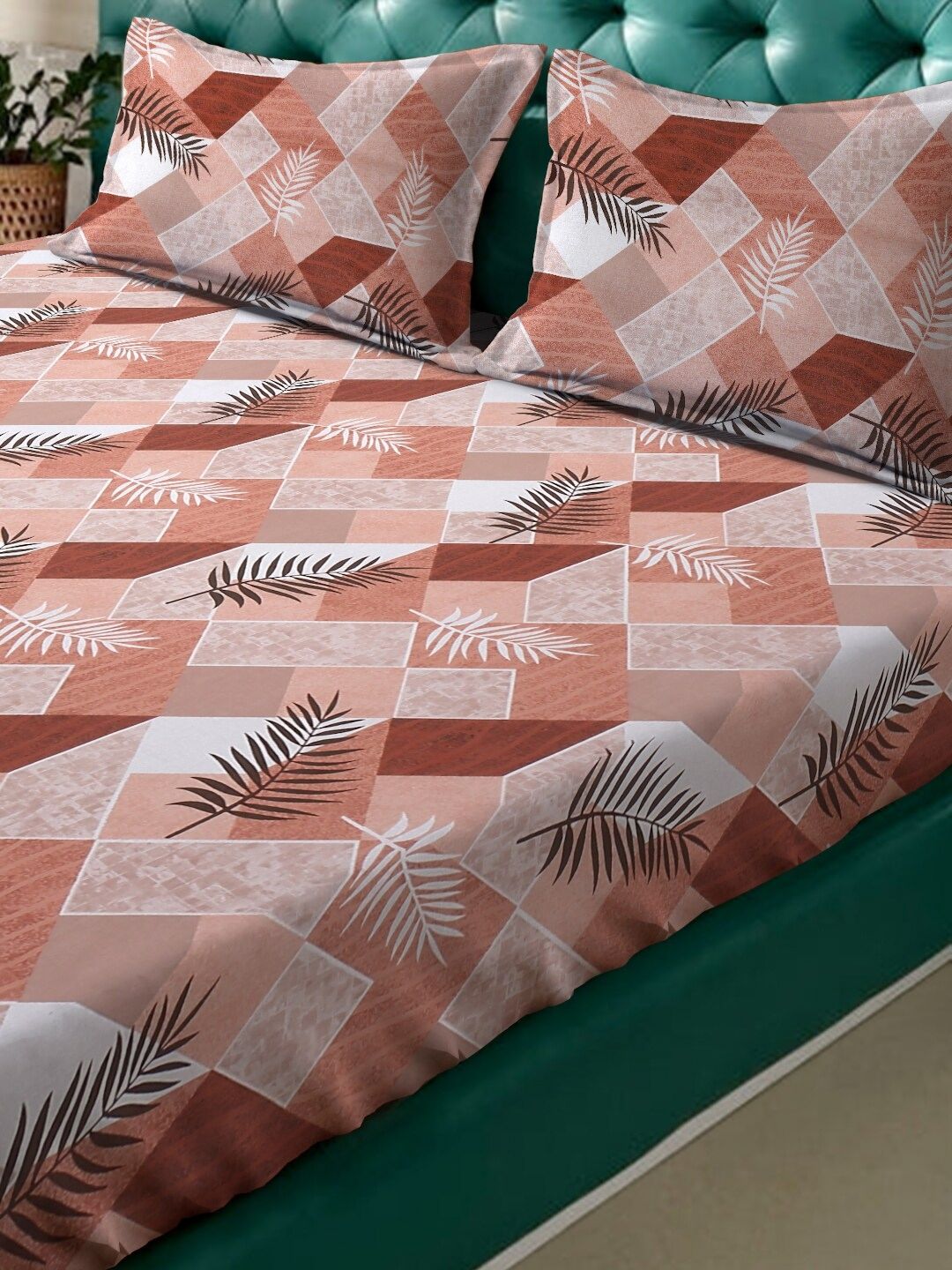 KLOTTHE Rust Floral Printed 400TC Pure Cotton Double King Bedsheet & 2 Pillow Covers