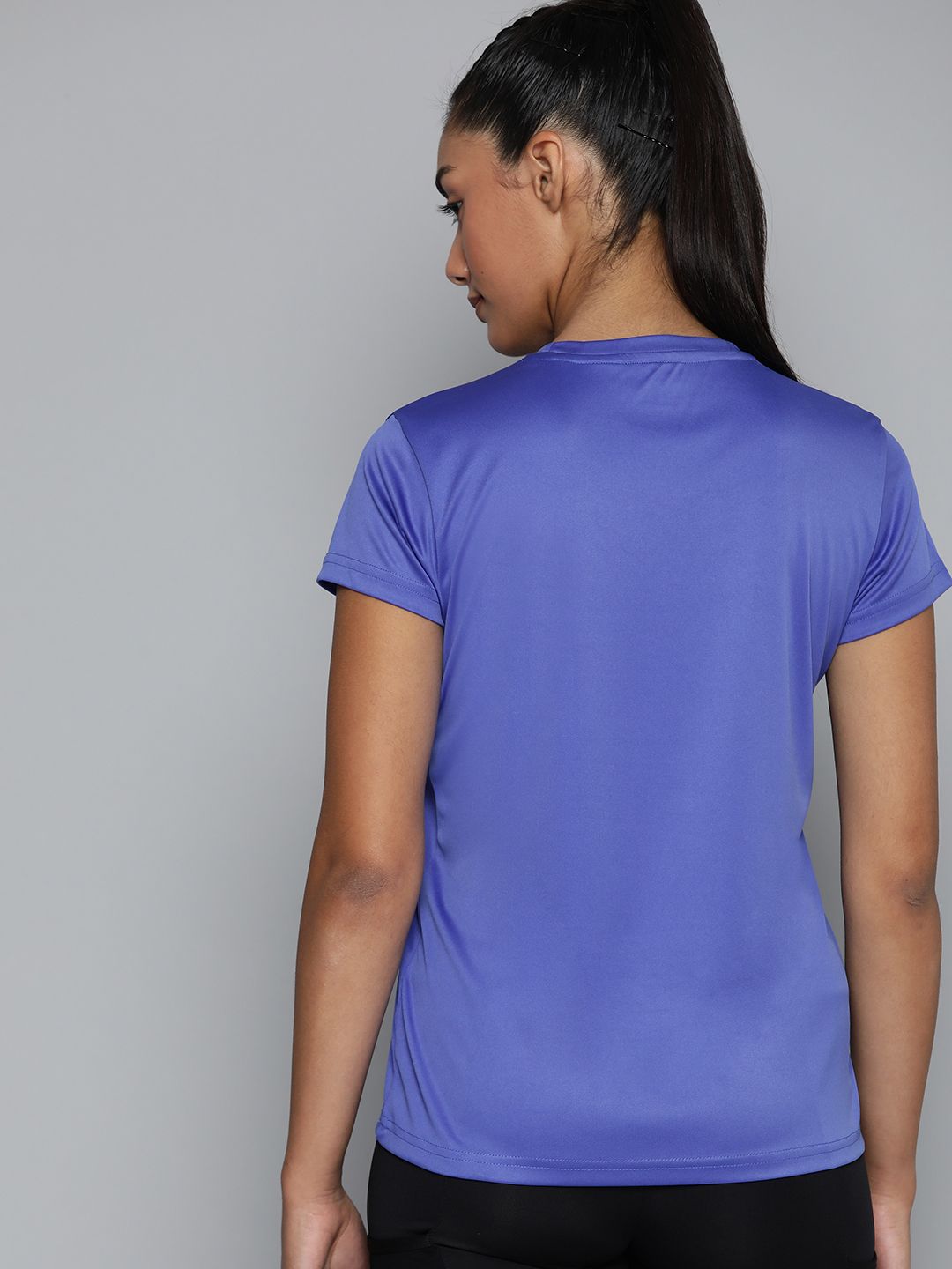 HRX by Hrithik Roshan Training Women SATIN SKY Rapid-Dry Brand Carrier Tshirts